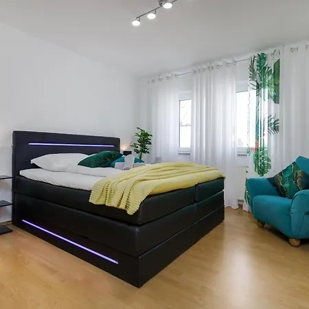 2 Zimmer Wohnung, Kueche, Bad, Balkon, Netflix Alzey Exterior foto